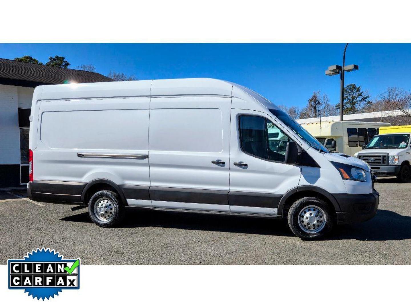 2022 Oxford White /Dark Palazzo Gray Ford Transit Van Base (1FTBW1XG5NK) with an V6, 3.5L engine, 10-speed automatic transmission, located at 6520 E. Independence Blvd., Charlotte, NC, 28212, 35.146019, -80.723465 - <b>Equipment</b><br>See what's behind you with the back up camera on this 1 ton van. Our dealership has already run the CARFAX report and it is clean. A clean CARFAX is a great asset for resale value in the future. This model features a hands-free Bluetooth phone system. Maintaining a stable interi - Photo#2