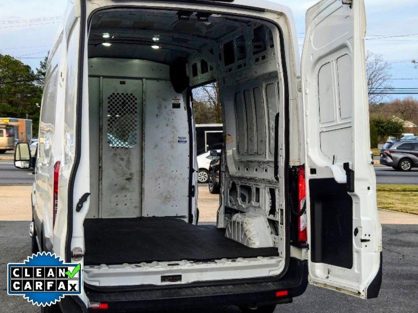 2022 Oxford White /Dark Palazzo Gray Ford Transit Van Base (1FTBW1XG5NK) with an V6, 3.5L engine, 10-speed automatic transmission, located at 6520 E. Independence Blvd., Charlotte, NC, 28212, 35.146019, -80.723465 - <b>Equipment</b><br>See what's behind you with the back up camera on this 1 ton van. Our dealership has already run the CARFAX report and it is clean. A clean CARFAX is a great asset for resale value in the future. This model features a hands-free Bluetooth phone system. Maintaining a stable interi - Photo#18