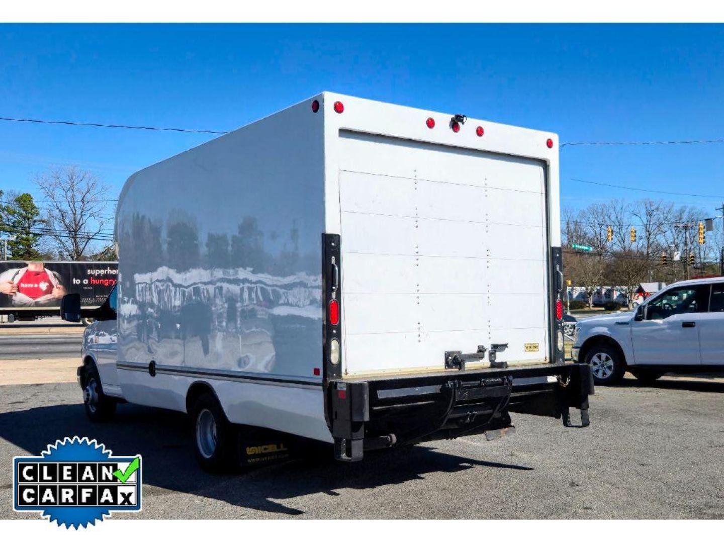 2017 Summit White /Medium Pewter Chevrolet Express Work Van (1HA3GSCG6HN) with an V8, 6.0L engine, 6-speed automatic transmission, located at 6520 E. Independence Blvd., Charlotte, NC, 28212, 35.146019, -80.723465 - <b>Equipment</b><br>This Chevrolet Express has a clean CARFAX vehicle history report. This vehicle shines with clean polished lines coated with an elegant white finish. Enjoy the incredible handling with the rear wheel drive on this unit. This vehicle has a V8, 6.0L high output engine. Set the tempe - Photo#6
