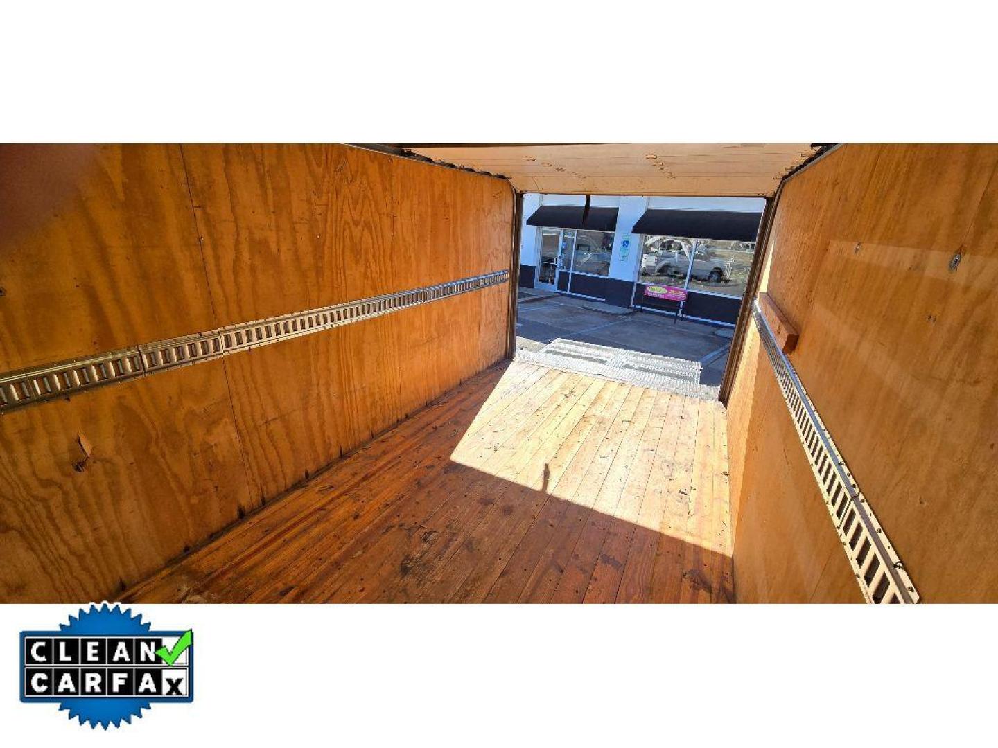 2017 Summit White /Medium Pewter Chevrolet Express Work Van (1HA3GSCG6HN) with an V8, 6.0L engine, 6-speed automatic transmission, located at 6520 E. Independence Blvd., Charlotte, NC, 28212, 35.146019, -80.723465 - <b>Equipment</b><br>This Chevrolet Express has a clean CARFAX vehicle history report. This vehicle shines with clean polished lines coated with an elegant white finish. Enjoy the incredible handling with the rear wheel drive on this unit. This vehicle has a V8, 6.0L high output engine. Set the tempe - Photo#8