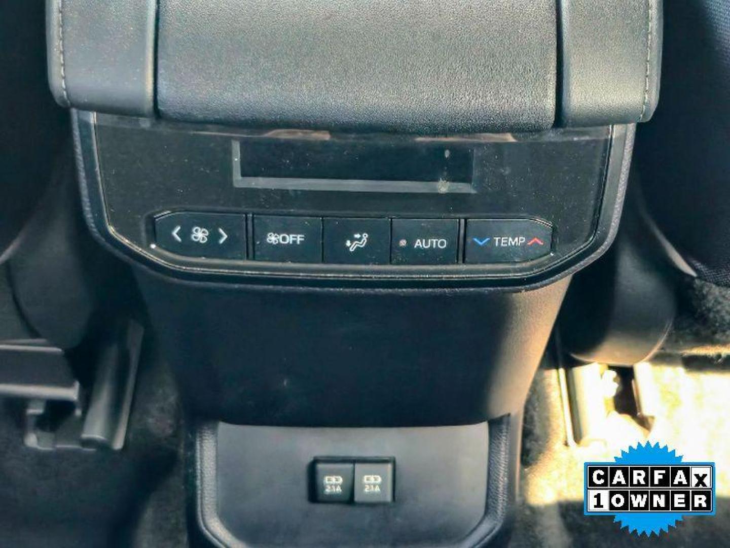 2021 Midnight Black Metallic /Black Toyota Highlander Hybrid Hybrid LE (5TDZARAH3MS) with an 4 Cyl, 2.5L engine, CVT transmission, located at 6520 E. Independence Blvd., Charlotte, NC, 28212, 35.146019, -80.723465 - Photo#10