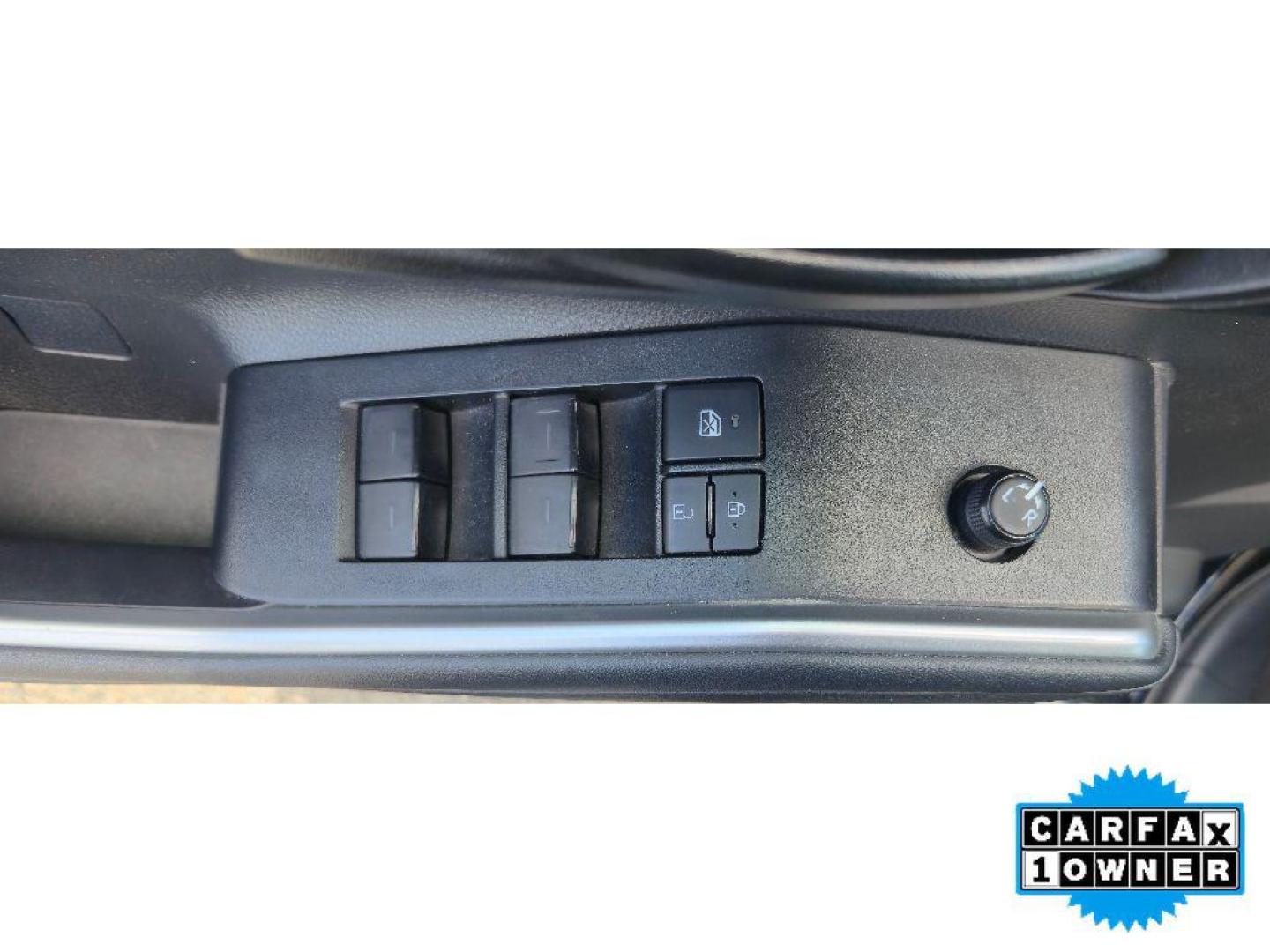 2021 Midnight Black Metallic /Black Toyota Highlander Hybrid Hybrid LE (5TDZARAH3MS) with an 4 Cyl, 2.5L engine, CVT transmission, located at 6520 E. Independence Blvd., Charlotte, NC, 28212, 35.146019, -80.723465 - Photo#16