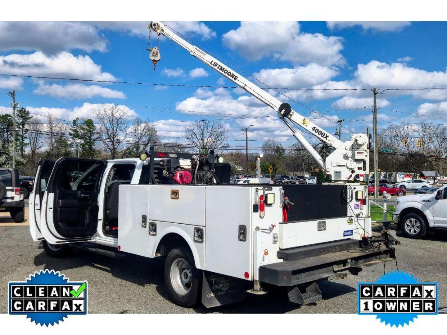 2021 Summit White /Jet Black Chevrolet Silverado Work Truck (1GB4YSE75MF) with an V8, 6.6L engine, 6-speed automatic transmission, located at 6520 E. Independence Blvd., Charlotte, NC, 28212, 35.146019, -80.723465 - <b>Equipment</b><br>This model offers Android Auto for seamless smartphone integration. This vehicle is a certified CARFAX 1-owner. See what's behind you with the back up camera on this 2021 Chevrolet Silverado 3500. with XM/Sirus Satellite Radio you are no longer restricted by poor quality local r - Photo#3