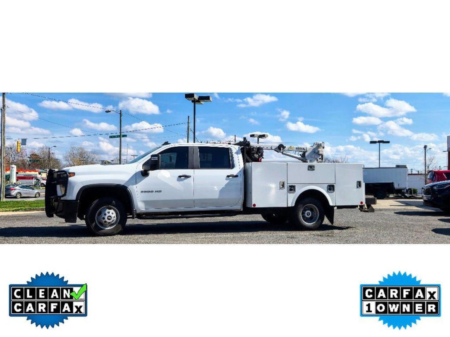 2021 Summit White /Jet Black Chevrolet Silverado Work Truck (1GB4YSE75MF) with an V8, 6.6L engine, 6-speed automatic transmission, located at 6520 E. Independence Blvd., Charlotte, NC, 28212, 35.146019, -80.723465 - <b>Equipment</b><br>This model offers Android Auto for seamless smartphone integration. This vehicle is a certified CARFAX 1-owner. See what's behind you with the back up camera on this 2021 Chevrolet Silverado 3500. with XM/Sirus Satellite Radio you are no longer restricted by poor quality local r - Photo#6