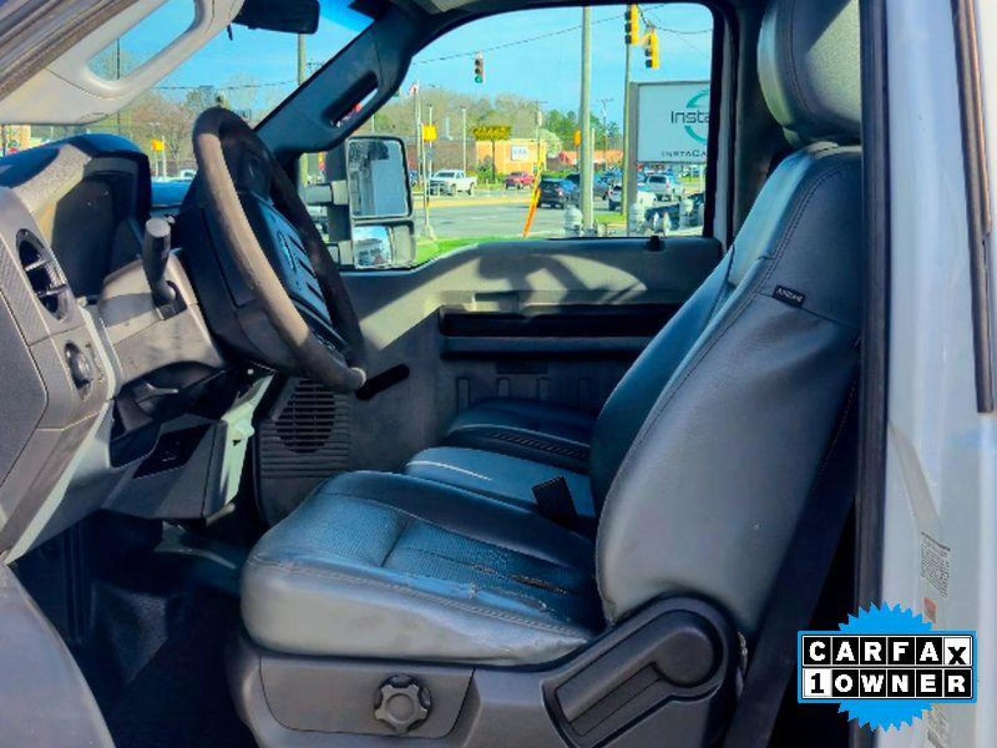 2012 Oxford White /Steel Ford F-550 XL (1FDUF5GY9CE) with an V10, 6.8L engine, 5-speed automatic transmission, located at 6520 E. Independence Blvd., Charlotte, NC, 28212, 35.146019, -80.723465 - <b>Equipment</b><br>Good News! This certified CARFAX 1-owner vehicle has only had one owner before you. The vehicle has a V10, 6.8L high output engine. Enjoy the incredible handling with the rear wheel drive on this 2 ton pickup. This model embodies class and sophistication with its refined white ex - Photo#8