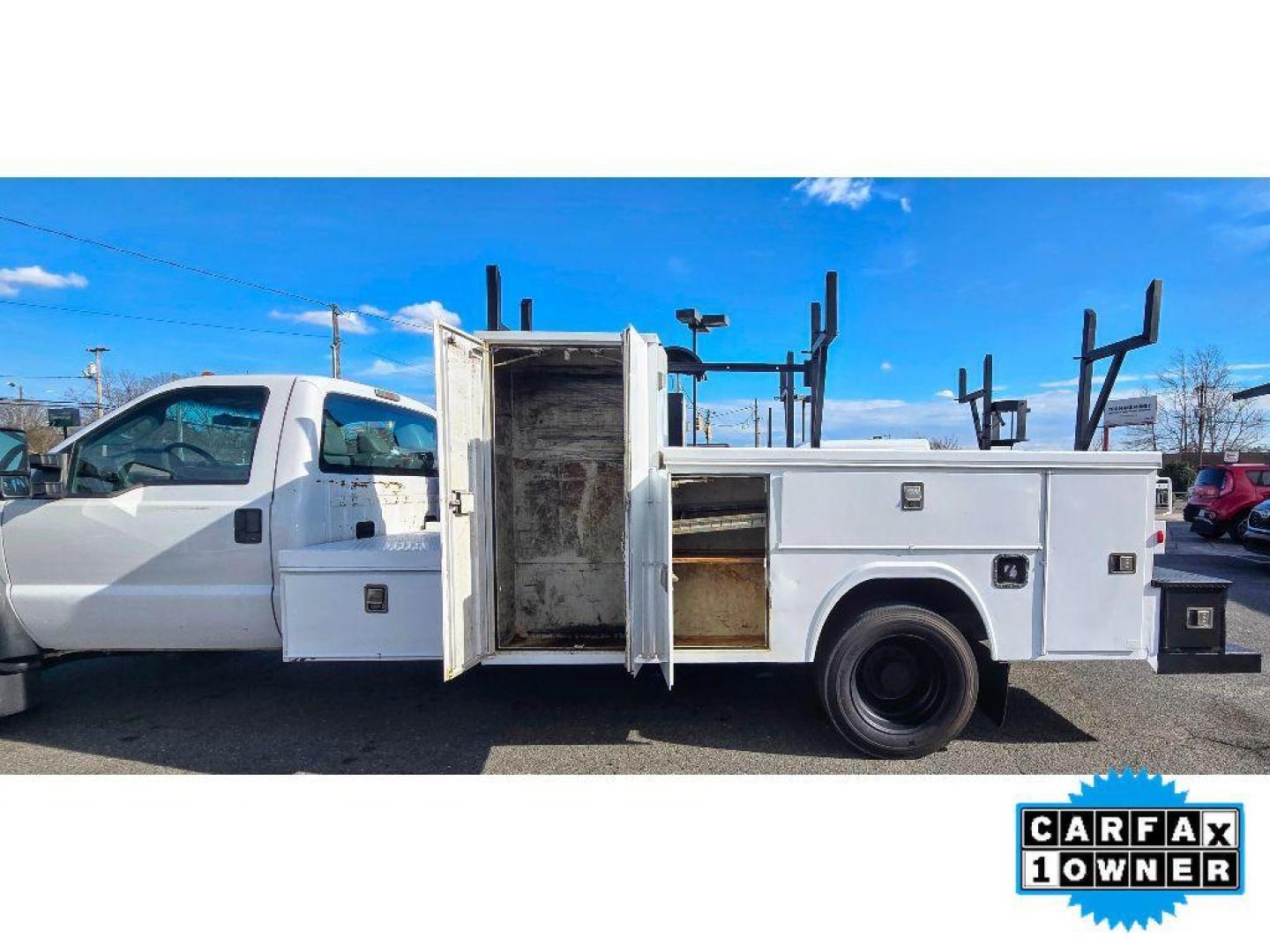 2012 Oxford White /Steel Ford F-550 XL (1FDUF5GY9CE) with an V10, 6.8L engine, 5-speed automatic transmission, located at 6520 E. Independence Blvd., Charlotte, NC, 28212, 35.146019, -80.723465 - <b>Equipment</b><br>Good News! This certified CARFAX 1-owner vehicle has only had one owner before you. The vehicle has a V10, 6.8L high output engine. Enjoy the incredible handling with the rear wheel drive on this 2 ton pickup. This model embodies class and sophistication with its refined white ex - Photo#13