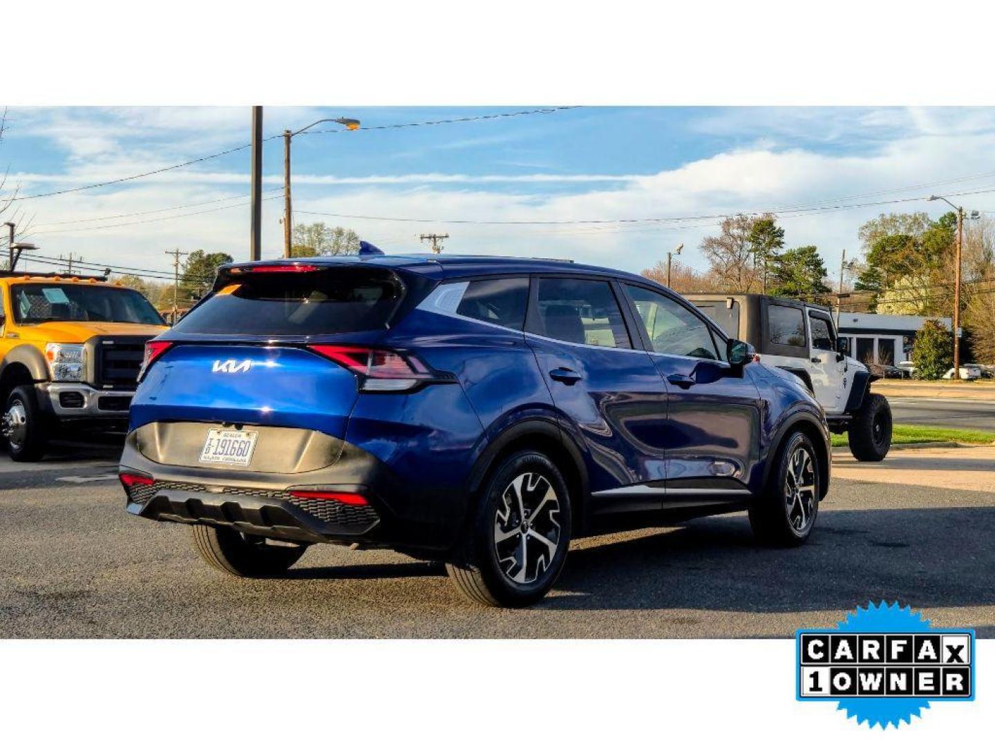 2024 Sapphire Blue /Black Kia Sportage EX (5XYK33DF3RG) with an 4 Cyl, 2.5L engine, 8-speed automatic transmission, located at 6520 E. Independence Blvd., Charlotte, NC, 28212, 35.146019, -80.723465 - <b>Equipment</b><br>The Kia Sportage offers Automatic Climate Control for personalized comfort. This model's Lane Departure Warning keeps you safe by alerting you when you drift from your lane. Start this small suv from inside with remote start. Enjoy the heated seats in the vehicle you will never b - Photo#6