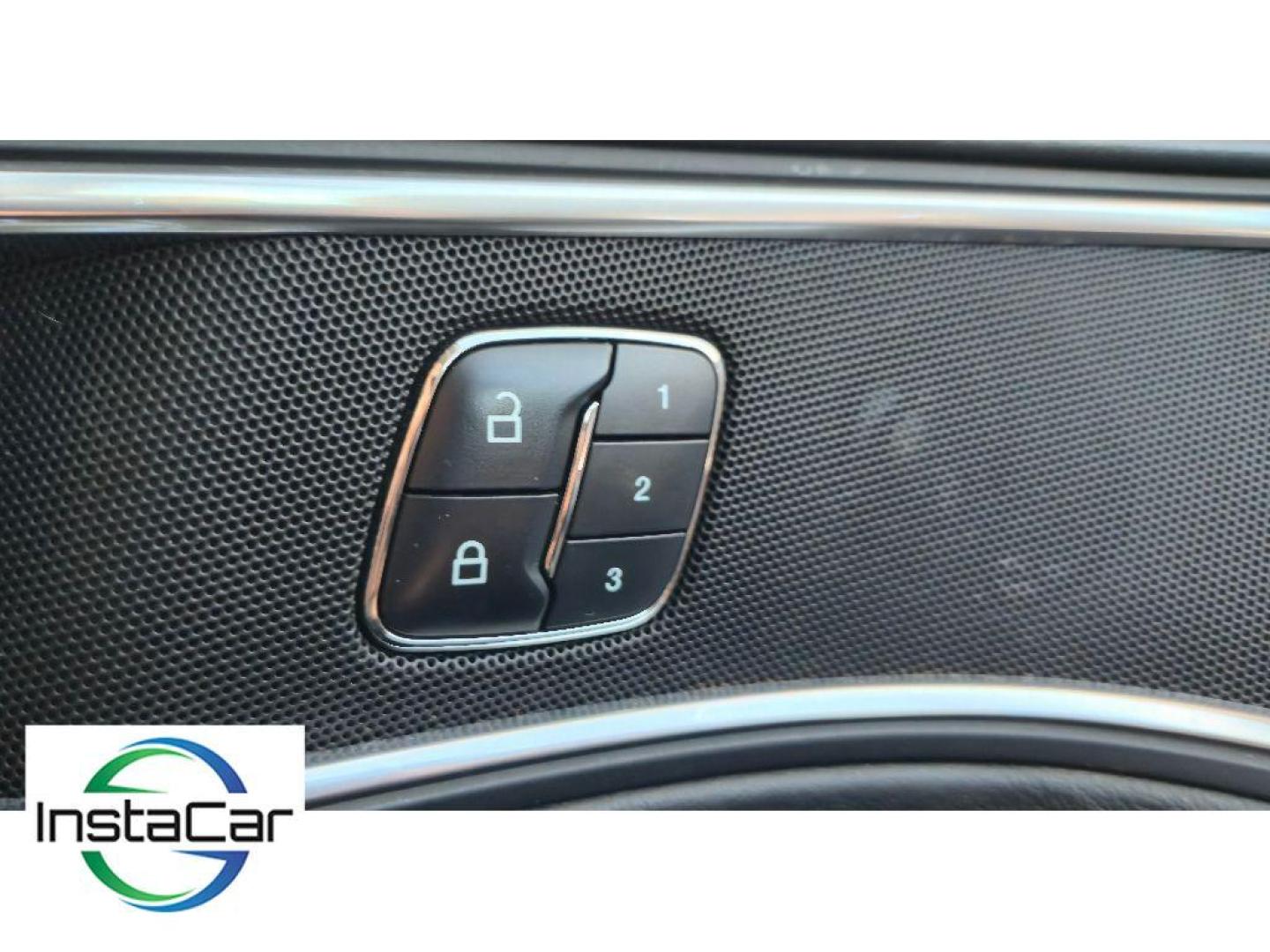 2018 White Platinum Metallic Tri-Coat /Medium Soft Ceramic Ford Explorer Platinum (1FM5K8HT3JG) with an V6, 3.5L engine, 6-speed automatic transmission, located at 6520 E. Independence Blvd., Charlotte, NC, 28212, 35.146019, -80.723465 - <b>Equipment</b><br>The leather seats in this 1/2 ton suv are a must for buyers looking for comfort, durability, and style. Heated seats for those cold winter days are included in this Ford Explorer. The installed navigation system will keep you on the right path. This 2018 Ford Explorer has auto-a - Photo#24