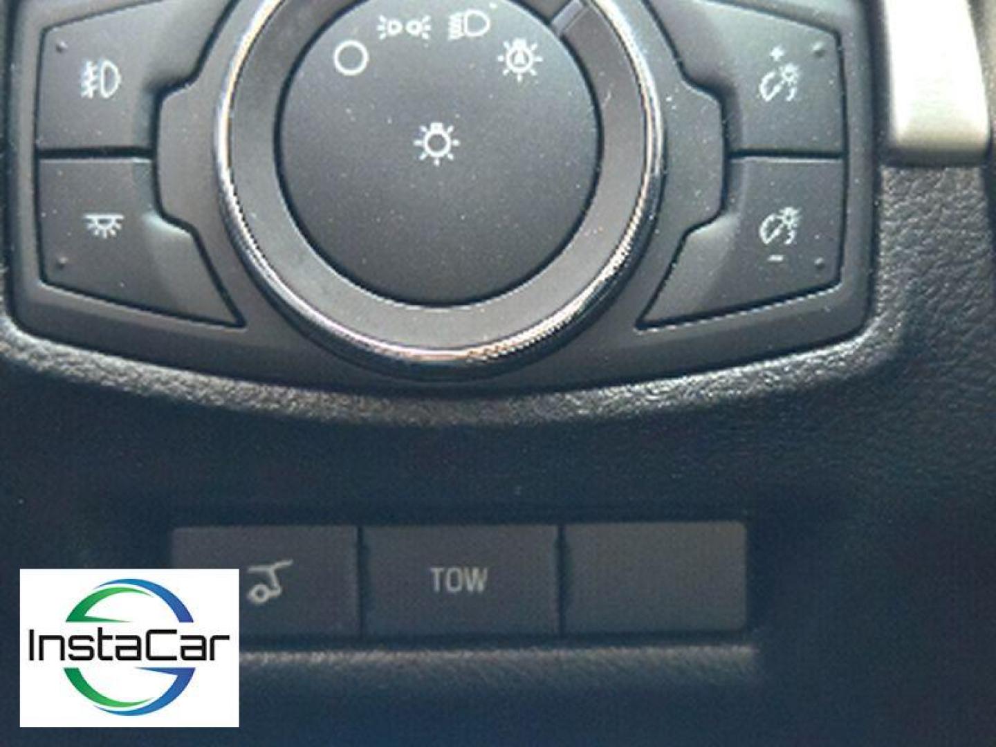 2018 White Platinum Metallic Tri-Coat /Medium Soft Ceramic Ford Explorer Platinum (1FM5K8HT3JG) with an V6, 3.5L engine, 6-speed automatic transmission, located at 6520 E. Independence Blvd., Charlotte, NC, 28212, 35.146019, -80.723465 - <b>Equipment</b><br>The leather seats in this 1/2 ton suv are a must for buyers looking for comfort, durability, and style. Heated seats for those cold winter days are included in this Ford Explorer. The installed navigation system will keep you on the right path. This 2018 Ford Explorer has auto-a - Photo#25