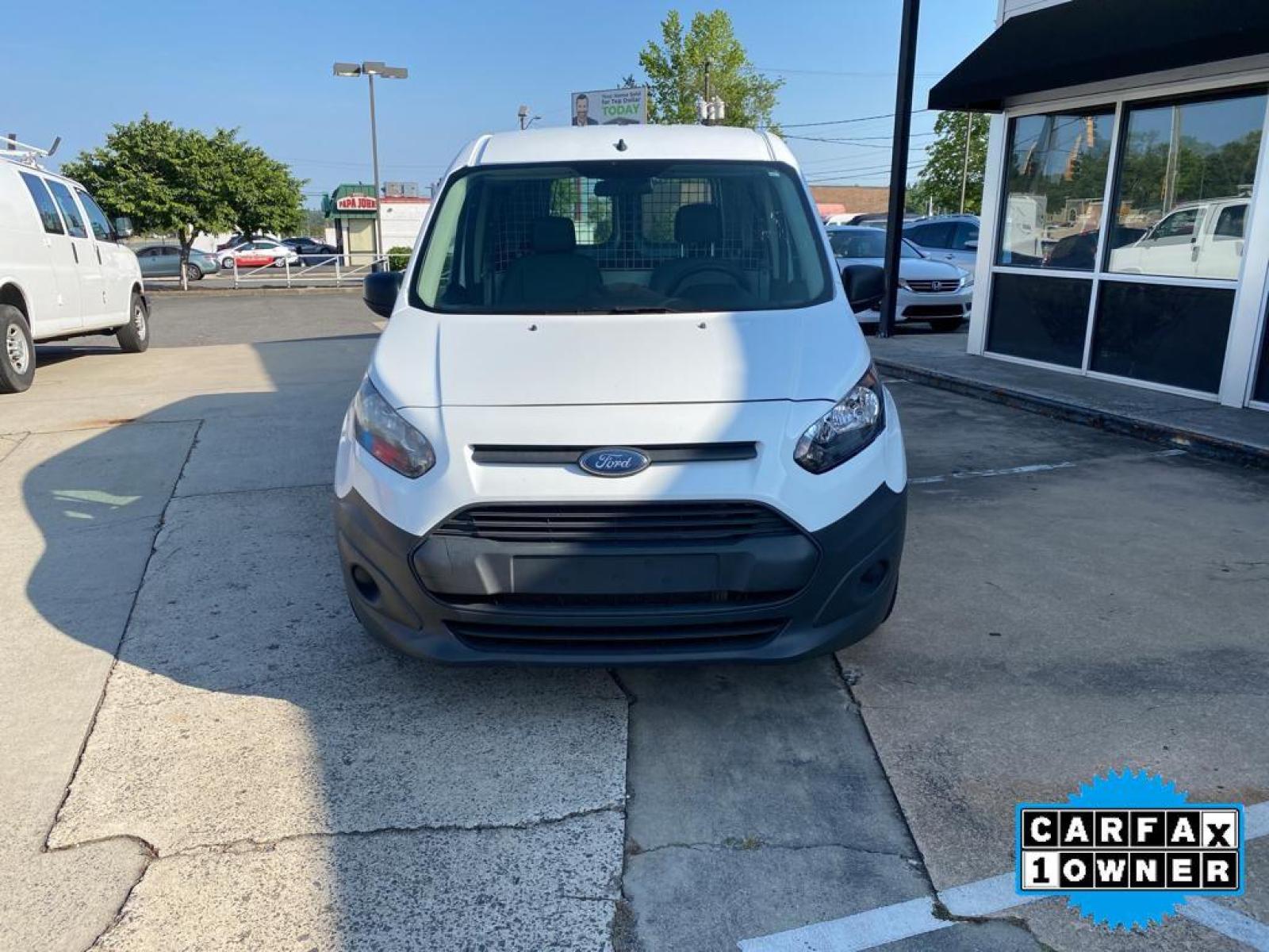 2018 Frozen White /Pewter Ford Transit Connect XL (NM0LS7E78J1) with an L4, 2.5L engine, 6-speed automatic transmission, located at 3147 E Independence Blvd, Charlotte, NC, 28205, 35.200268, -80.773651 - <b>Equipment</b><br>Good News! This certified CARFAX 1-owner vehicle has only had one owner before you. Maintaining a stable interior temperature in it is easy with the climate control system. The vehicle shines with clean polished lines coated with an elegant white finish. This mini van is front wh - Photo #6