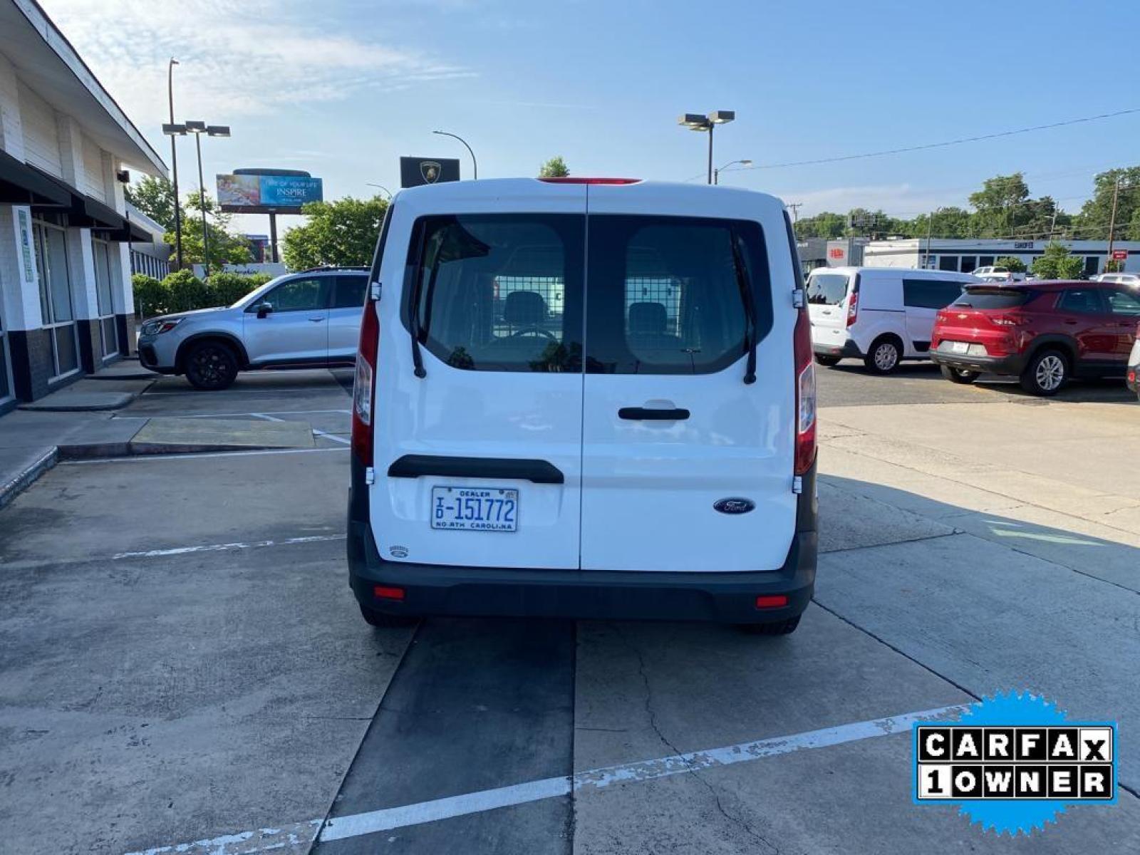 2018 Frozen White /Pewter Ford Transit Connect XL (NM0LS7E78J1) with an L4, 2.5L engine, 6-speed automatic transmission, located at 3147 E Independence Blvd, Charlotte, NC, 28205, 35.200268, -80.773651 - <b>Equipment</b><br>Good News! This certified CARFAX 1-owner vehicle has only had one owner before you. Maintaining a stable interior temperature in it is easy with the climate control system. The vehicle shines with clean polished lines coated with an elegant white finish. This mini van is front wh - Photo #10
