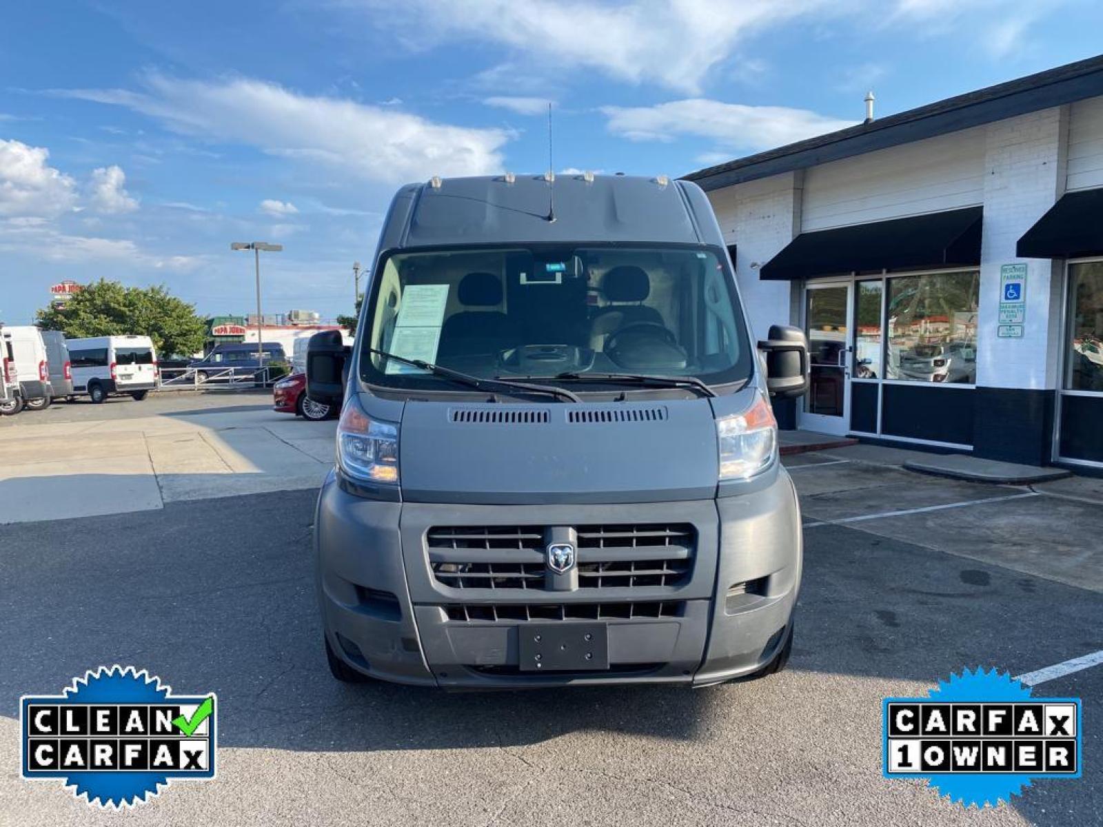 2018 Bright White Clearcoat /Black Ram ProMaster 2500 High Roof (3C6TRVDG3JE) with an V6, 3.6L engine, 6-speed automatic transmission, located at 3147 E Independence Blvd, Charlotte, NC, 28205, 35.200268, -80.773651 - Photo #9